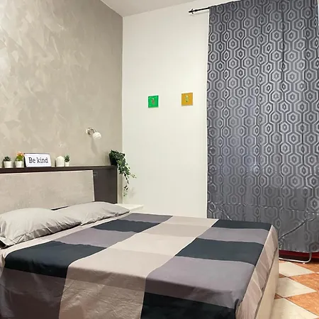 Matrimoniale A 2 Passi Da Colosseo E Termini ゲストハウス ローマ